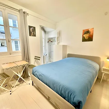 Comfortable Near Marais Aboukir Апартаменты Париж
